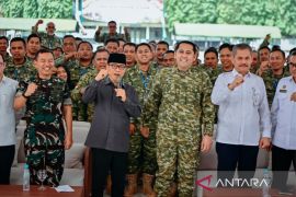 Mendes ajak kades asal Merangin jalankan desa tematik