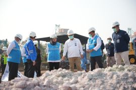 BI Banten dan PLN olah limbah uang kertas jadi bahan bakar