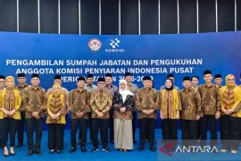 Menkomdigi kukuhkan 9 anggota KPI Pusat periode 2026-2029