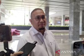 Komisi VI DPR minta warga tak resah soal rekening aktivis diblokir