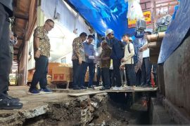 Pemkot Bukittinggi revitalisasi drainase Pasar Bawah antisipas genangan air