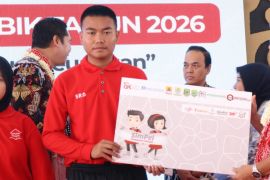 OJK Cirebon membuka 529 rekening SimPel bagi siswa Sekolah Rakyat