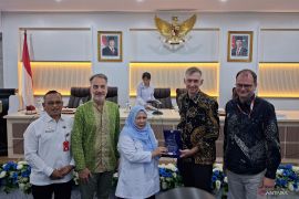 Kedubes Jerman jajaki potensi sumber daya mineral di Sulawesi Tengah