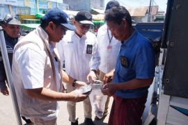 BI NTB buka layanan penukaran uang bagi korban kebakaran di Desa Adat Sade