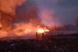 Tim gabungan mengatasi kebakaran lahan TPA Nangkaleah di Tasikmalaya