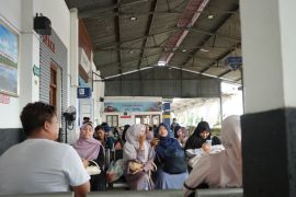 KAI Divre II Sumbar Layani 8.181 Pelanggan pada Momentum Maulid Nabi Muhammad SAW 1448 H, Pariaman Ekspres Jadi Pilihan Favorit