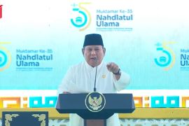 Prabowo hails NU's patriotism at its 35th congress