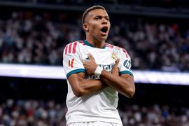 Hattrick Kylian Mbappe bawa Real Madrid pimpin puncak klasemen LaLiga