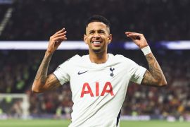 Carabao Cup: Tottenham pesta lima gol, Newcastle menang tipis atas West Brom