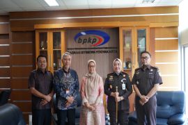 Kajari Kulon Progo menggandeng BPKP menghitung kerugian negara kasus PT SAK