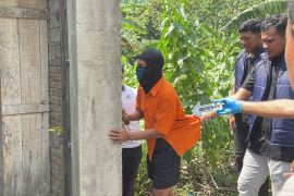 Polresta: Prarekonstruksi bagian penyidikan pembunuhan sekeluarga di Palu