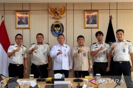 Imigrasi Selatpanjang dorong SBT, buka jalan aman bagi PMI Meranti di Malaysia