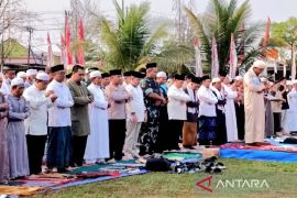 Umat Islam di Kotim berdoa minta hujan untuk padamkan karhutla