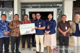 BPJS Kesehatan Cabang Jambi menyalurkan 40 ribu masker
