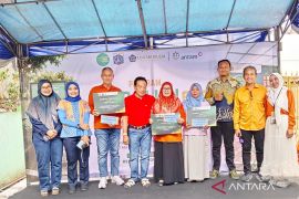 Duren Sawit kembangkan "Gang Hijau" yang terintegrasi bank sampah