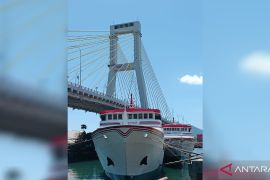 BMKG: Waspada tinggi gelombang 2,5 meter di perairan Sulut