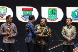 Kemendagri apresiasi program beasiswa Tangerang dukung Indonesia Emas