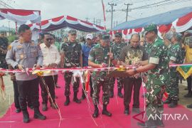 Pangdam: Jembatan Garuda permudah akses warga Kota Sorong