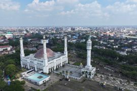 Wali Kota Pontianak ajak umat Islam ikuti shalat minta hujan