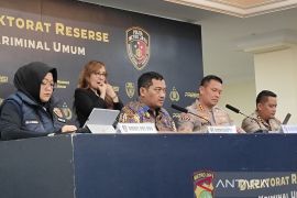Kriminal sepekan, penundaan rekening AMPB hingga perusakan Senayan