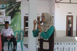 Mahasiswa Unej olah ampas kopi jadi obat kumur lansia ramah lingkungan