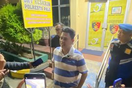Polresta Palu akan tanggung biaya pengobatan korban terkena proyektil