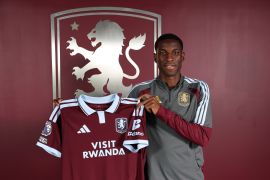 Nicolas Jackson meninggalkan Chelsea ke Aston Villa