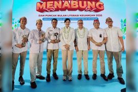 Kalteng raih tiga penghargaan keuangan dari OJK