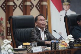 Gubernur instruksikan penguatan armada udara tangani karhutla di Kalteng