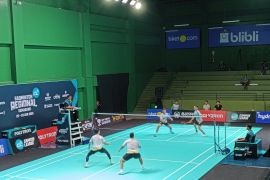 17 kampus bersaing dalam "Campus League Badminton Regional Semarang"