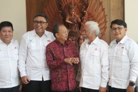 Koster targetkan Bali mandiri energi