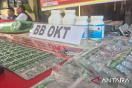 Polres Sumedang gagalkan upaya bank keliling edarkan 3.300 OKT