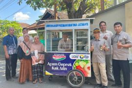 KPP Mataram Timur dan LAZ DASI berdayakan UMKM di Lombok Barat