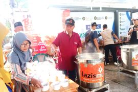Seporsi bakso, sehangat ukhuwah Muhammadiyah dan NU di Muktamar Jombang