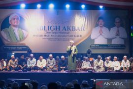 Pemkab HST hadirkan Habib Hanif dorong penguatan akhlak di momen Maulid Nabi