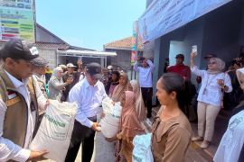 181.000 ton Beras Bantuan Juli-September disiram ke 6 juta warga Jabar