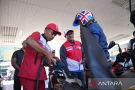 Pertamina Regional Sulawesi lakukan fun riding dan bakti sosial