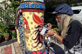 Sambut HUT RI, ratusan kampung di Solo lukis gapura agar semarak