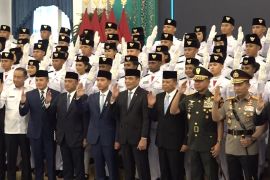 Wapres Gibran kukuhkan 76 anggota Paskibraka 2026
