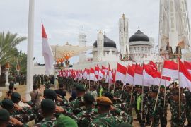Pascakerusuhan, Banda Aceh kembali dihiasi merah putih