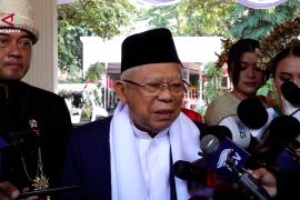 Sejumlah tokoh bangsa hadiri upacara HUT ke-81 RI di Istana Merdeka