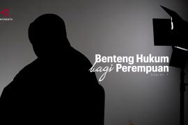 Benteng hukum bagi perempuan (bagian 1)