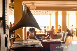 Sony-Warner gugat Anthropic soal dugaan pelanggaran hak cipta musik