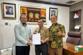 Anggota DPD RI dan BPN DKI bahas pengaduan pertanahan di Rawa Badak
