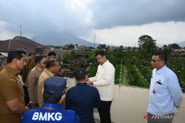 Indonesia's Mount Sinabung alert raised, faster evacuations ordered