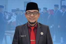 Baubau salurkan 2 ton bibit jagung ke petani guna dongkrak produksi