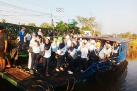 Polresta Banjarmasin buka penyeberangan gratis atasi jembatan putus