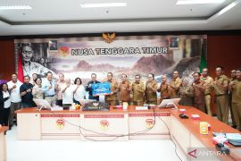 Gubernur NTT mengapresiasi kepedulian Freeport bantu korban gempa Flores