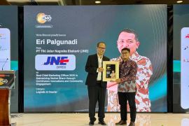 Eri Palgunadi Raih Penghargaan Best Chief Marketing Officer (CMO) Award 2026