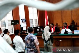 Eks pimpinan DPRD bersaksi di PN Makassar kasus nanas